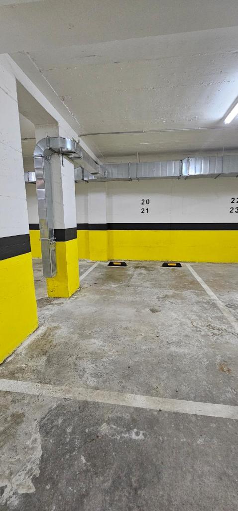 Kraljevački Lux parking GARAŽA photo 2