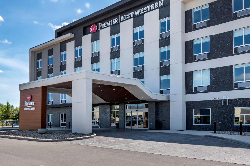 Best Western Premier Prince Albert photo 4
