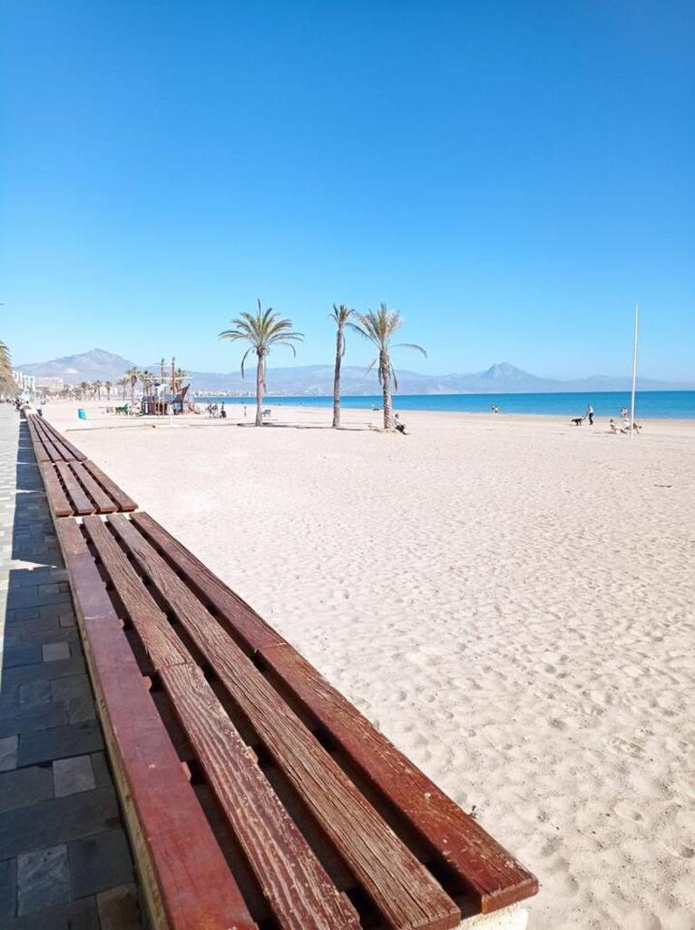 2 bedrooms appartement with shared pool and wifi at Carrer Britania 10 1 km away from the beach photo 2