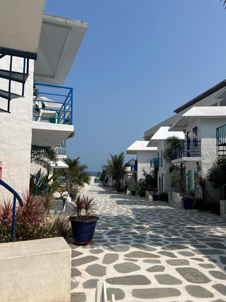 Greek Bay photo 1