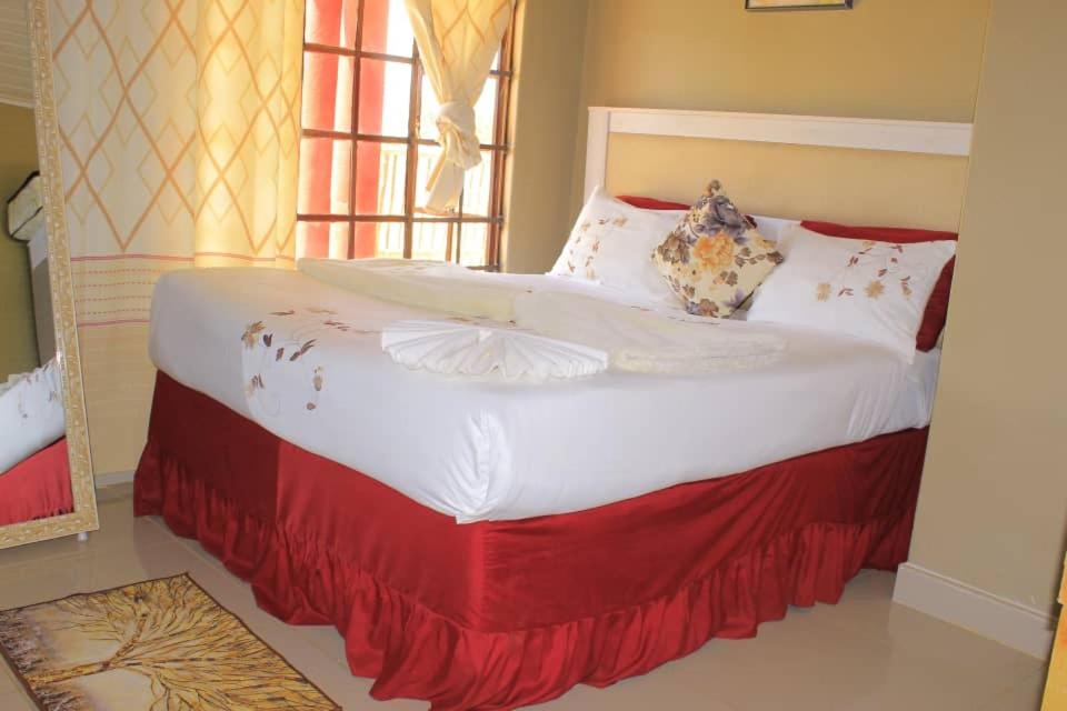 Lormasol Mews Guesthouse photo 4