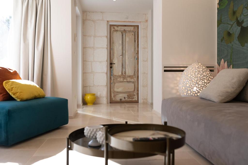 Trullo Brenda. Originale e spettacolare photo 1