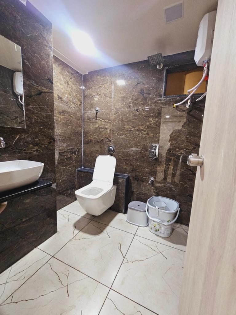 HOTEL R K VILLA photo 3