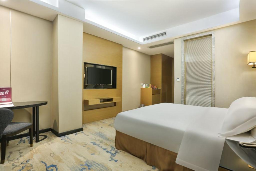 MIZPARTON HOTEL - Heshan New Town photo 4