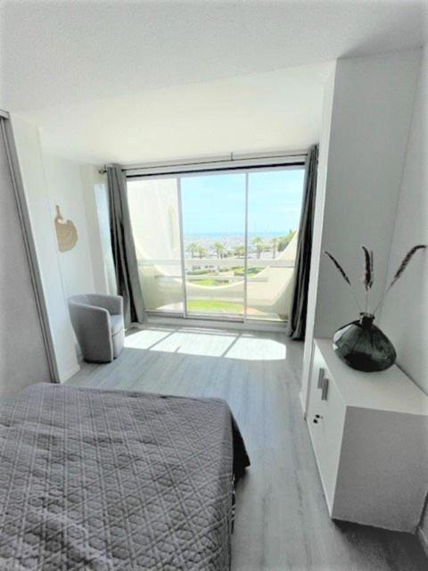 Proche Port Appartement t2 pour 4 personnes N1 39 photo 2