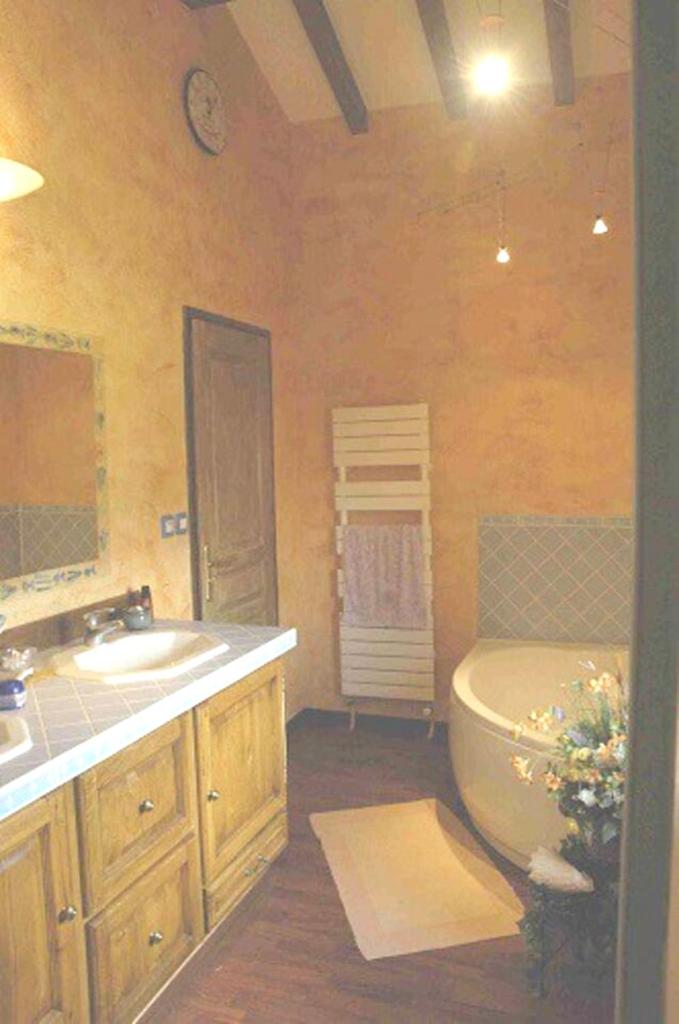Chalet de 5 chambres avec wifi a Aime a 1 km des pistes photo 2