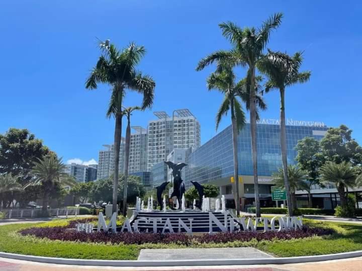 The mactan Newtwon Near Airport with POOL&BEACH access