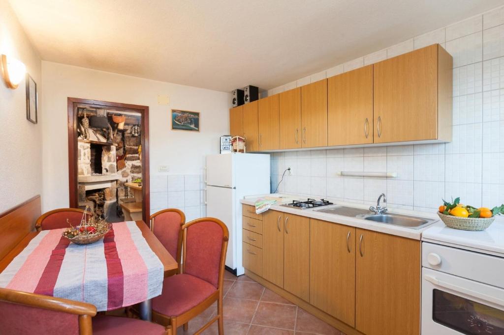 Holiday home Sweet Shelter with jacuzzi photo 4