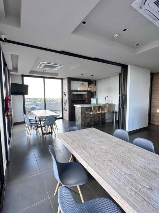 Moderno departamento en Villamorra photo 4