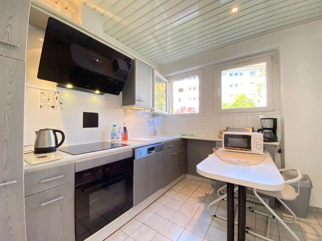 Appartement Annecy, 3 pièces, 4 personnes - FR-1-432-25 photo 4