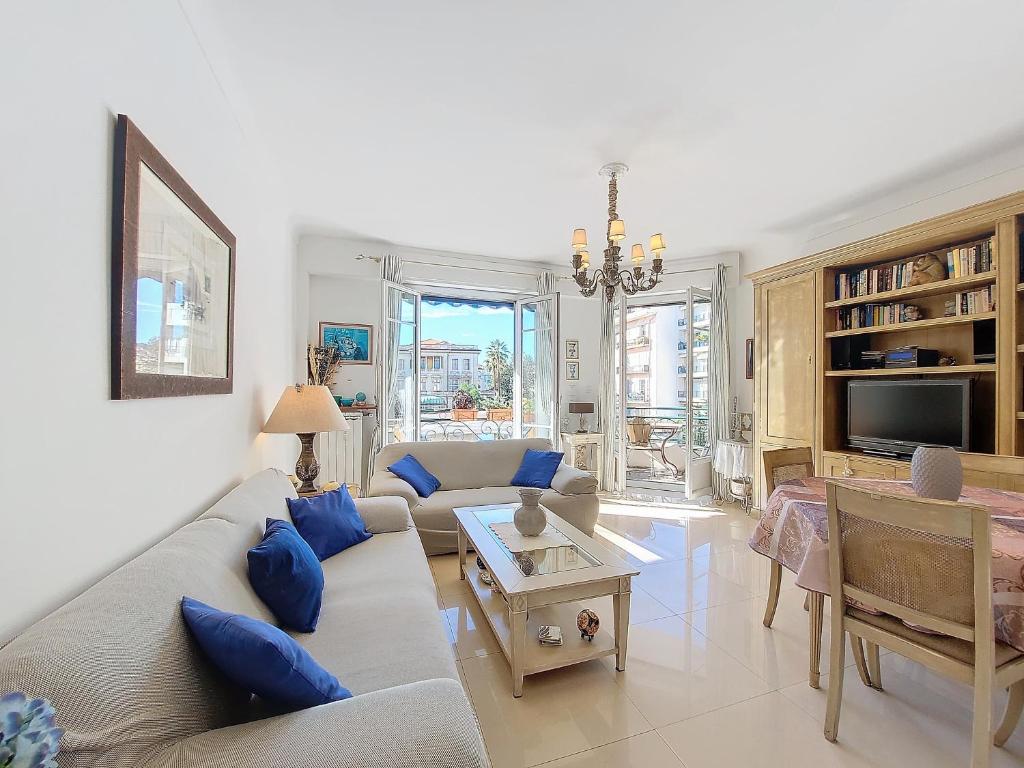 Nestor&Jeeves - SUITE FLORA - Promenade des Anglais - Central photo 1