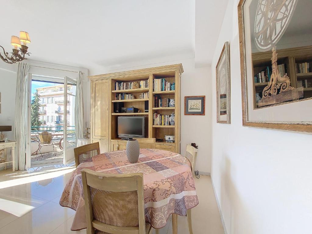 Nestor&Jeeves - SUITE FLORA - Promenade des Anglais - Central photo 4