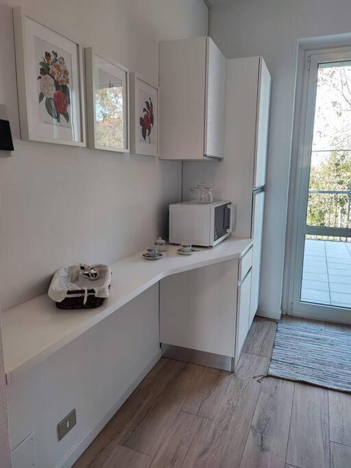 [Como-Svizzera] La casa di Betty photo 3