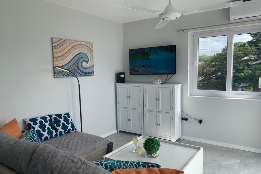 Oceanview photo 3