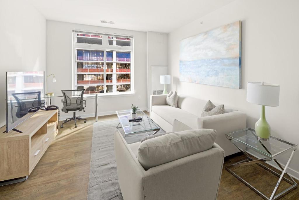 Global Luxury Suites at Reston photo 3