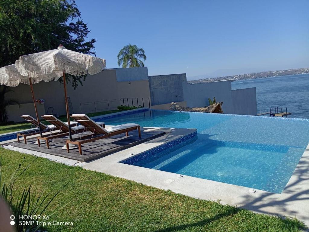 Quinta Guamuchil Acceso lago photo 1