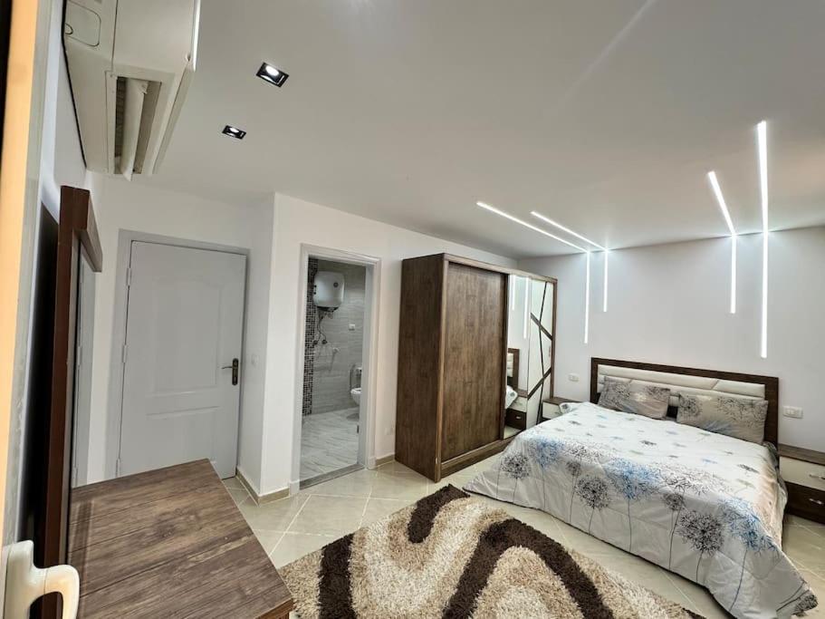 Luxury apartment in Sheikh Zayed City