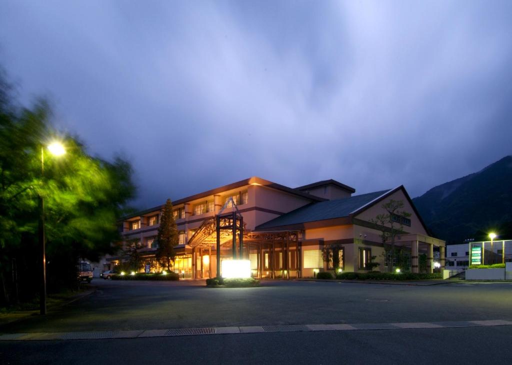 Route Inn Grantia Fukuoka Miyawaka - Wakita Onsen photo 4