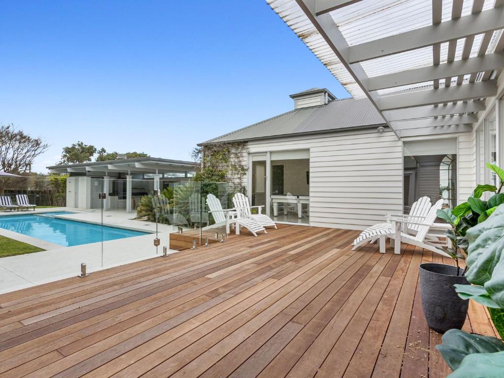 Deep Blue Portsea Holiday House photo 2