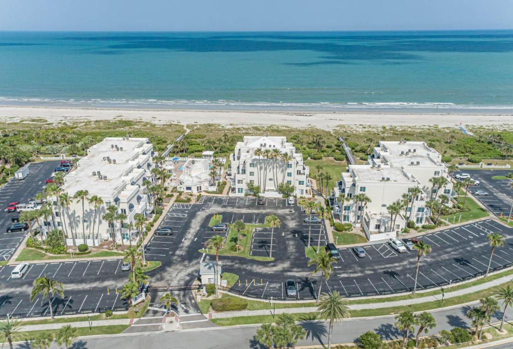 Atrium Condo Oceanview - Sleeps 4 Guests 107 photo 1