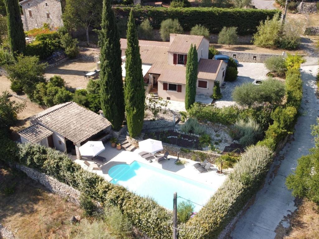 Beautiful villa 5 minutes drive from the Village des Vans photo 4