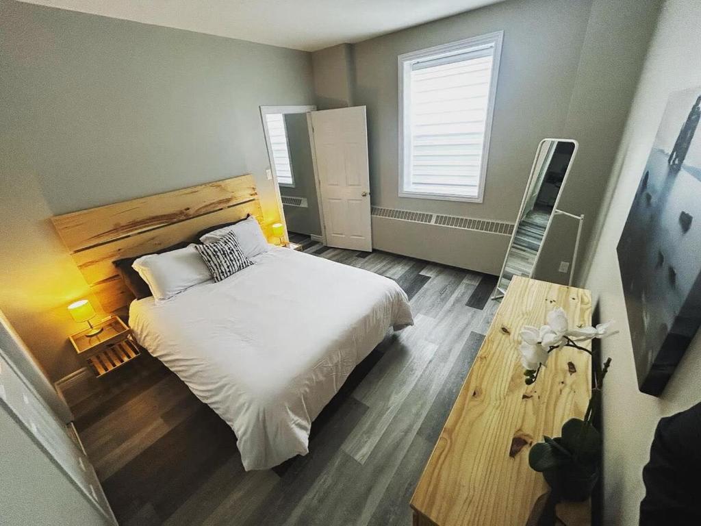Premium 2-bed Condo Uptown Saint John Parking Coffee Location photo 2