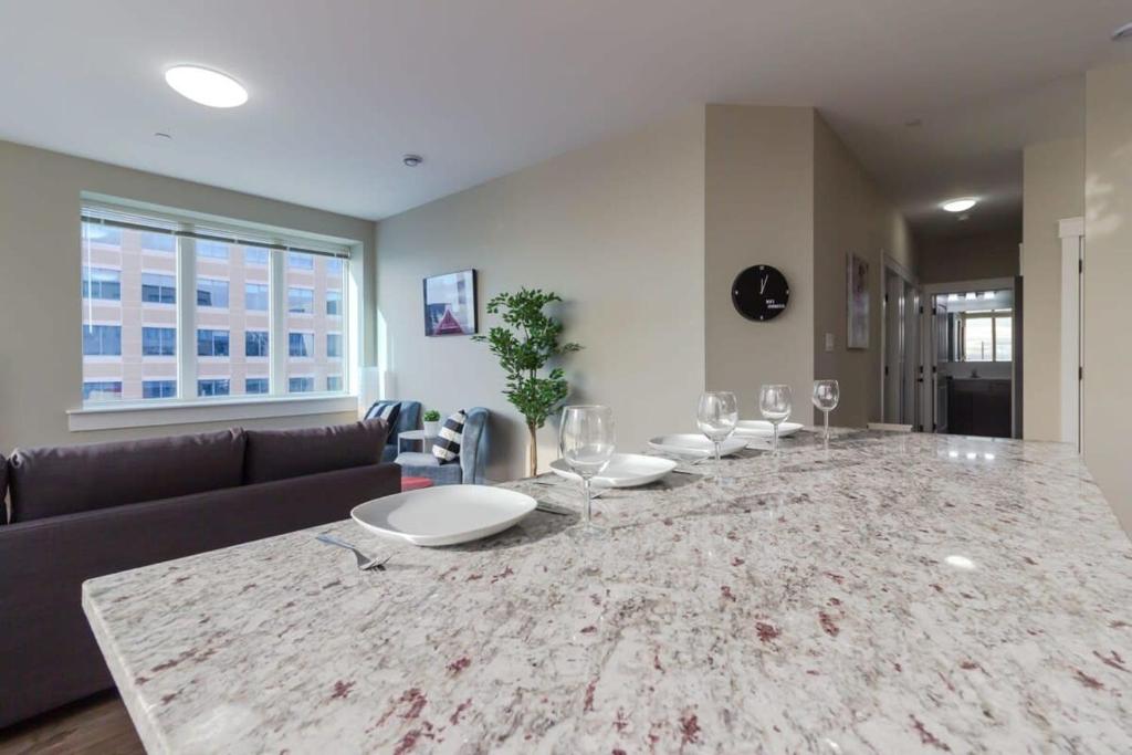 BEST Airbnb in Saint John Location & Views Coffee Parking photo 4