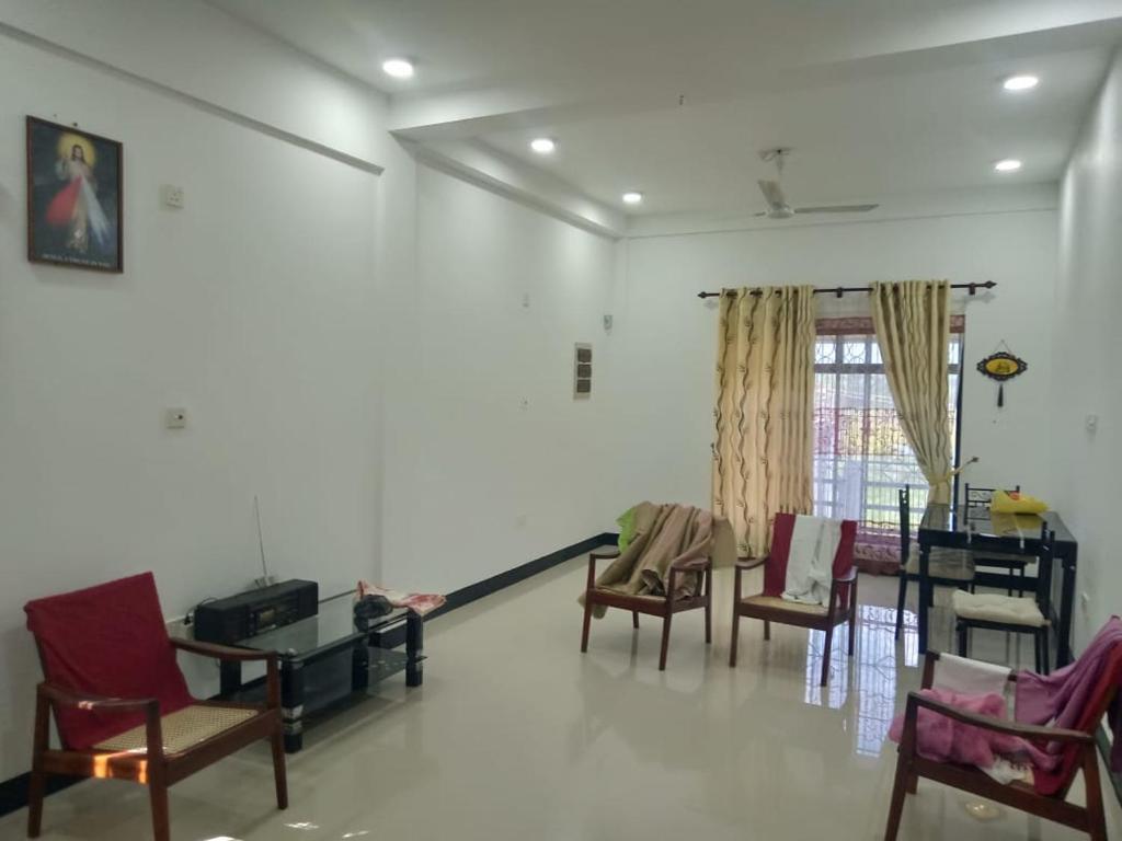 STS Roomes / House photo 1