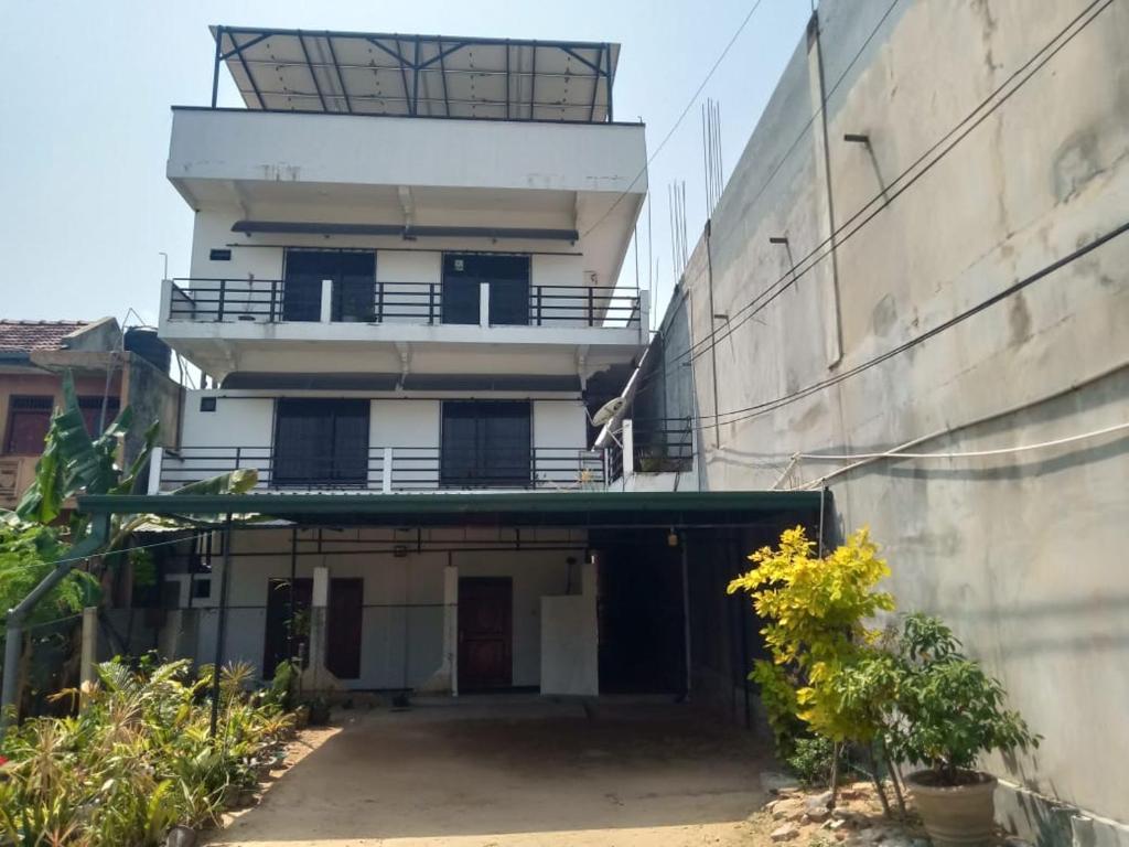 STS Roomes / House photo 2