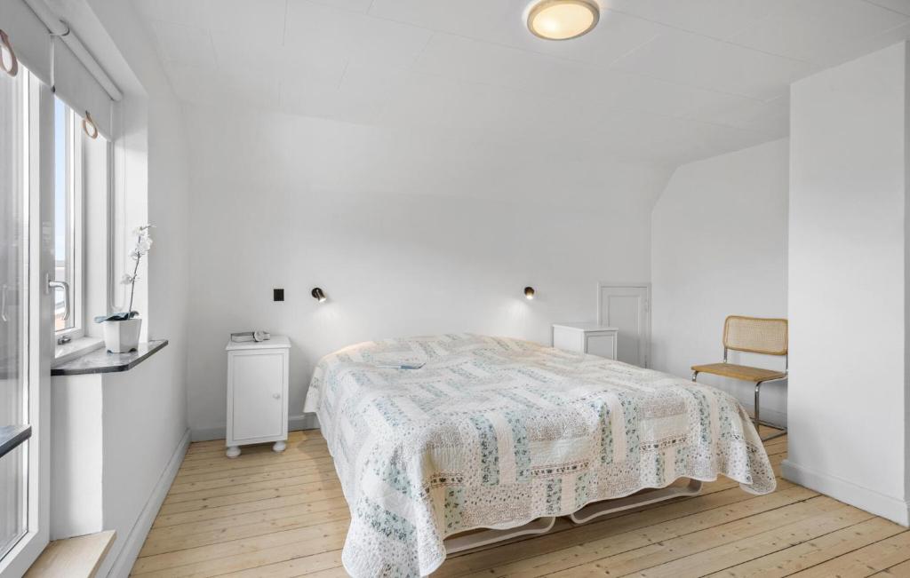 1 Bedroom Beautiful Apartment In Thyborn photo 3