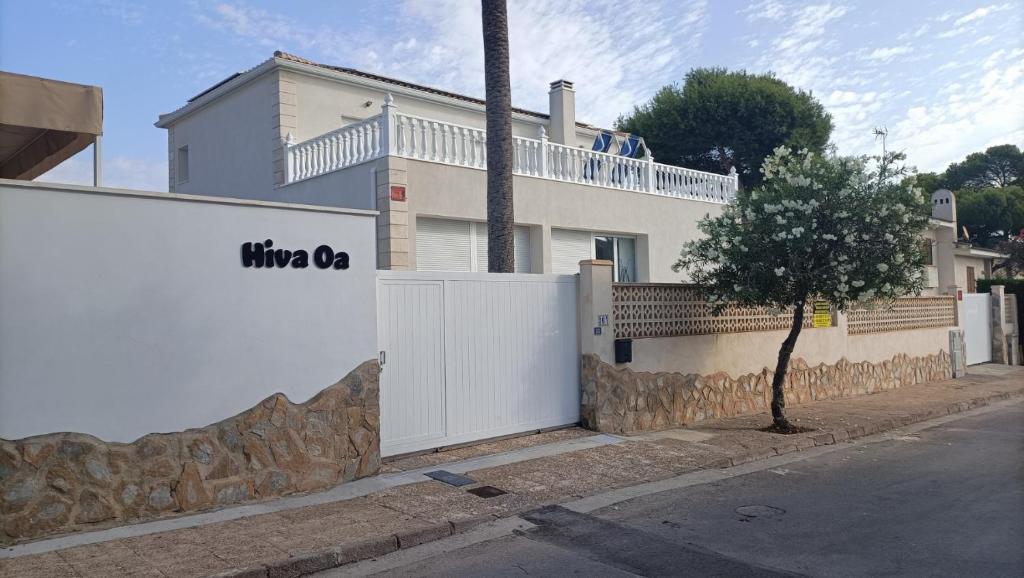 Villa Luxueuse HIVA OA à 3 min à pied de la plage photo 3