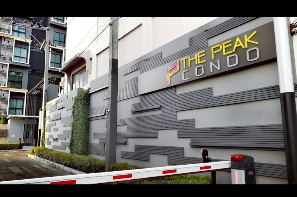 The Peak Jay Condo photo 4