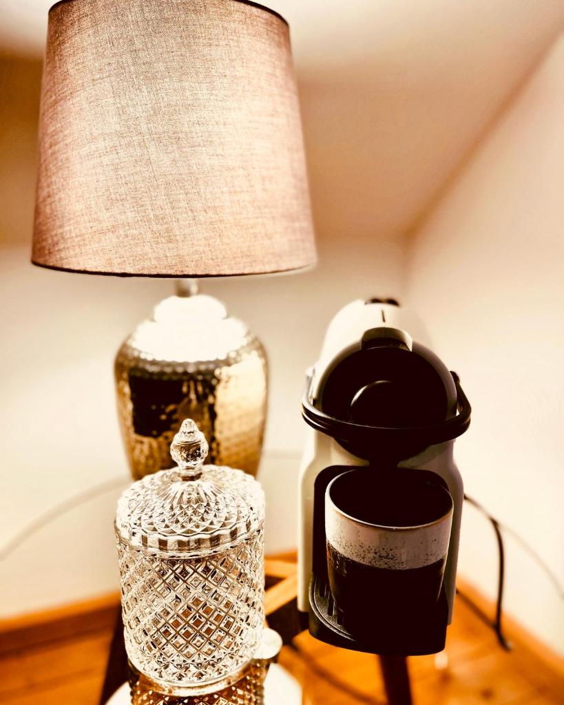 b e d & a g e d e s i g n -small- wunderschönes Zimmer mit Bad photo 4