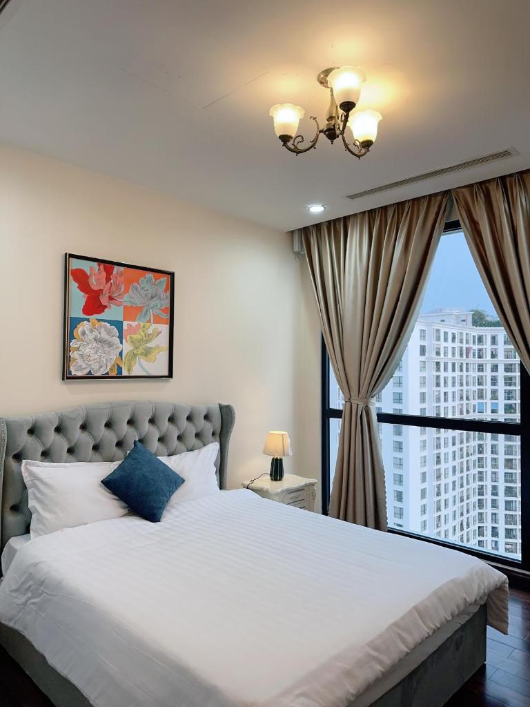 BEU Home Vincom Royal City