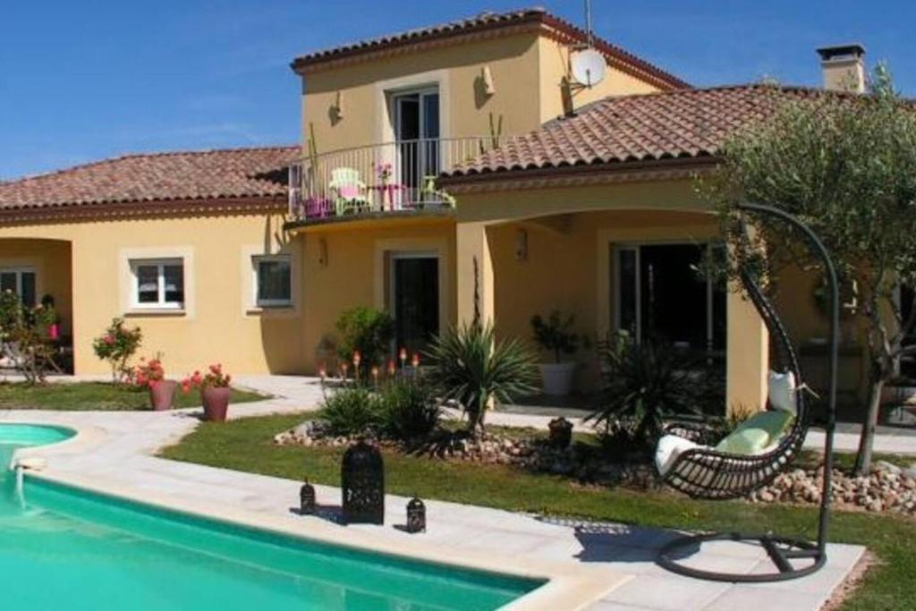Villa de 2 chambres avec piscine privee terrasse et wifi a Lalbenque photo 3