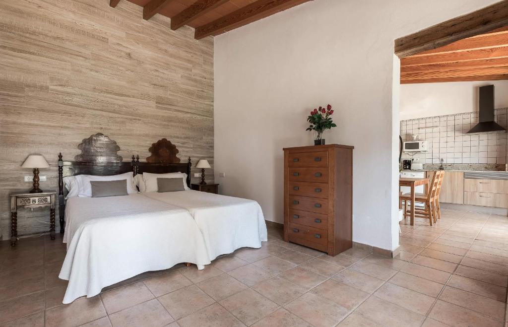 Apartment Bougaivillea by Finca Es Torrent photo 1
