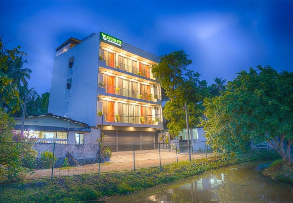 Green Eye Hotel & Apartments photo 3