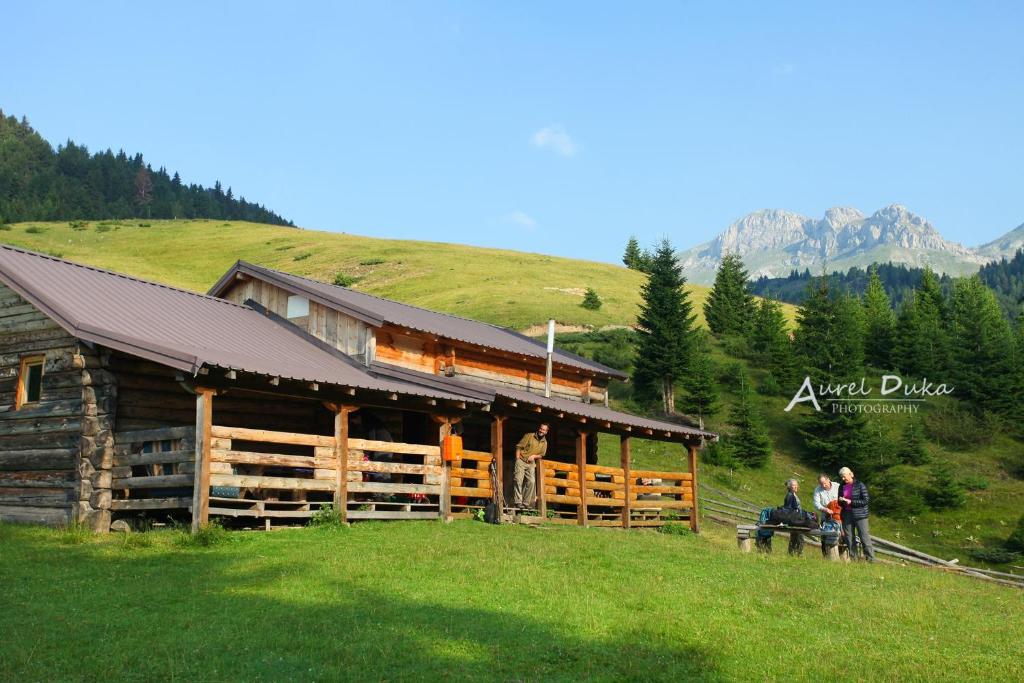 Bujtina Guesthouse Lojza