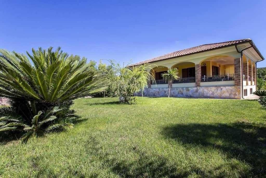 Alghero Villa Mistral per 7 persone Terrazza BBQ AC WiFi photo 1
