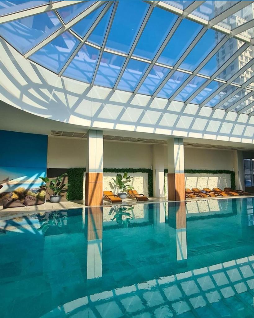 Cevahir Sky City apartment with spa, pool & fitness included photo 3