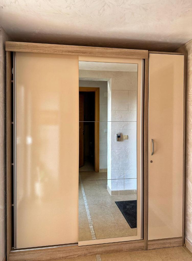 Apartman Sneznik - Naselje Zova photo 3