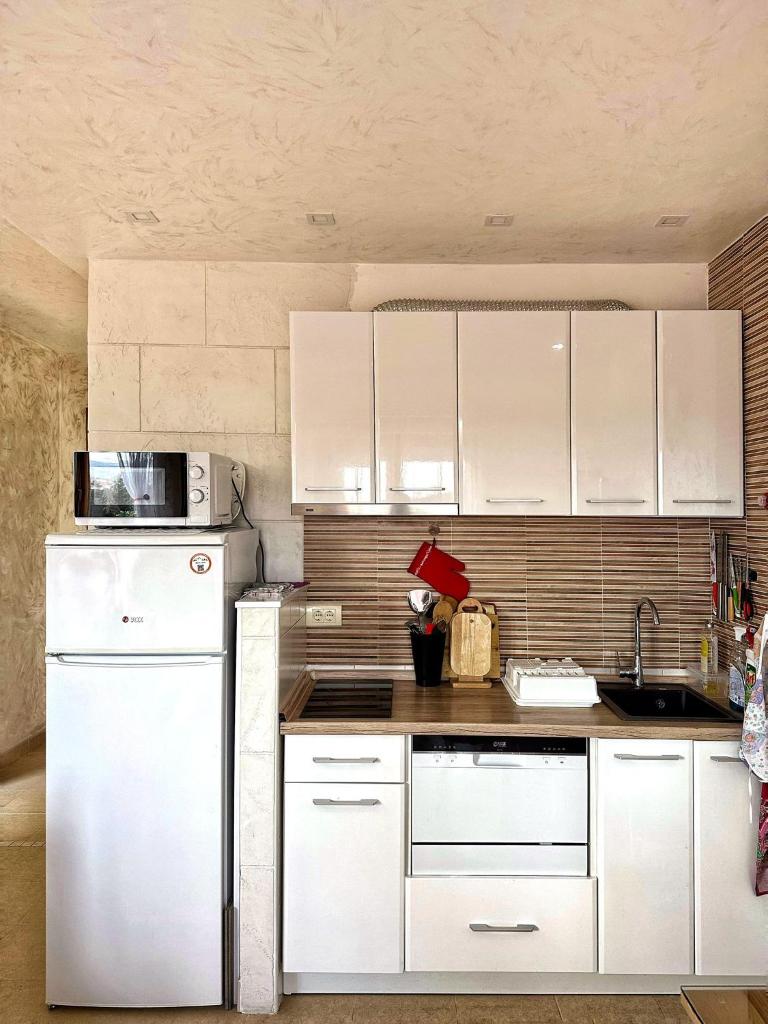 Apartman Sneznik - Naselje Zova photo 2