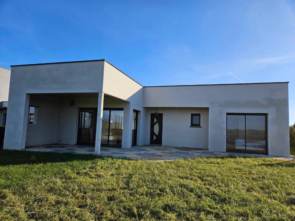 Maison 3 chambres à 350m de la plage avec jardin proche Portbail photo 2