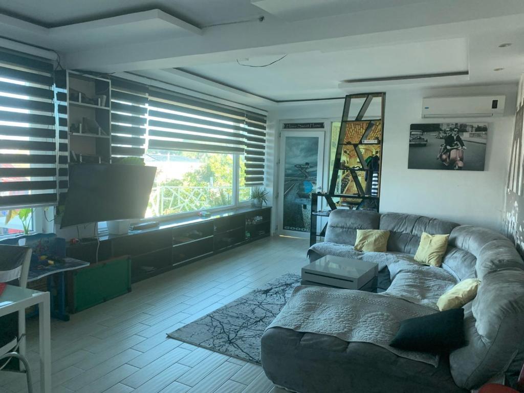 Brand House Villa near Lake Belsh photo 2