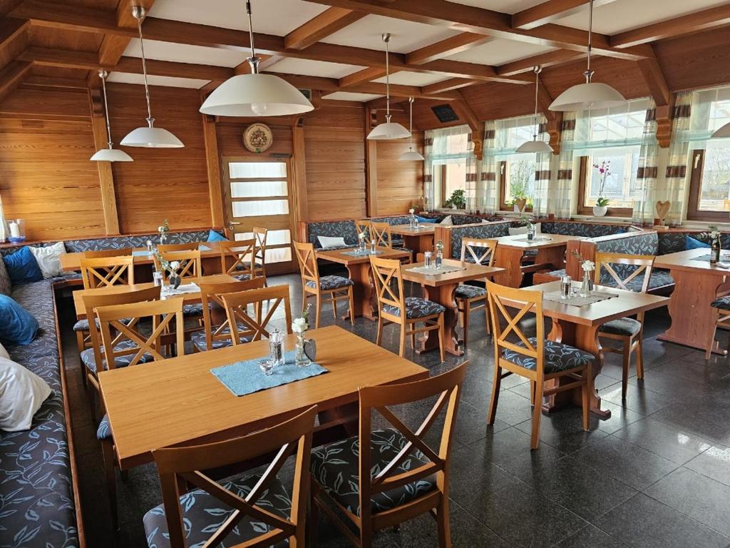Hotel Tennenloher Hof photo 4