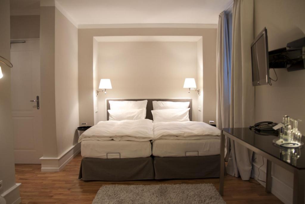 Weinhotel Eltvinum photo 3