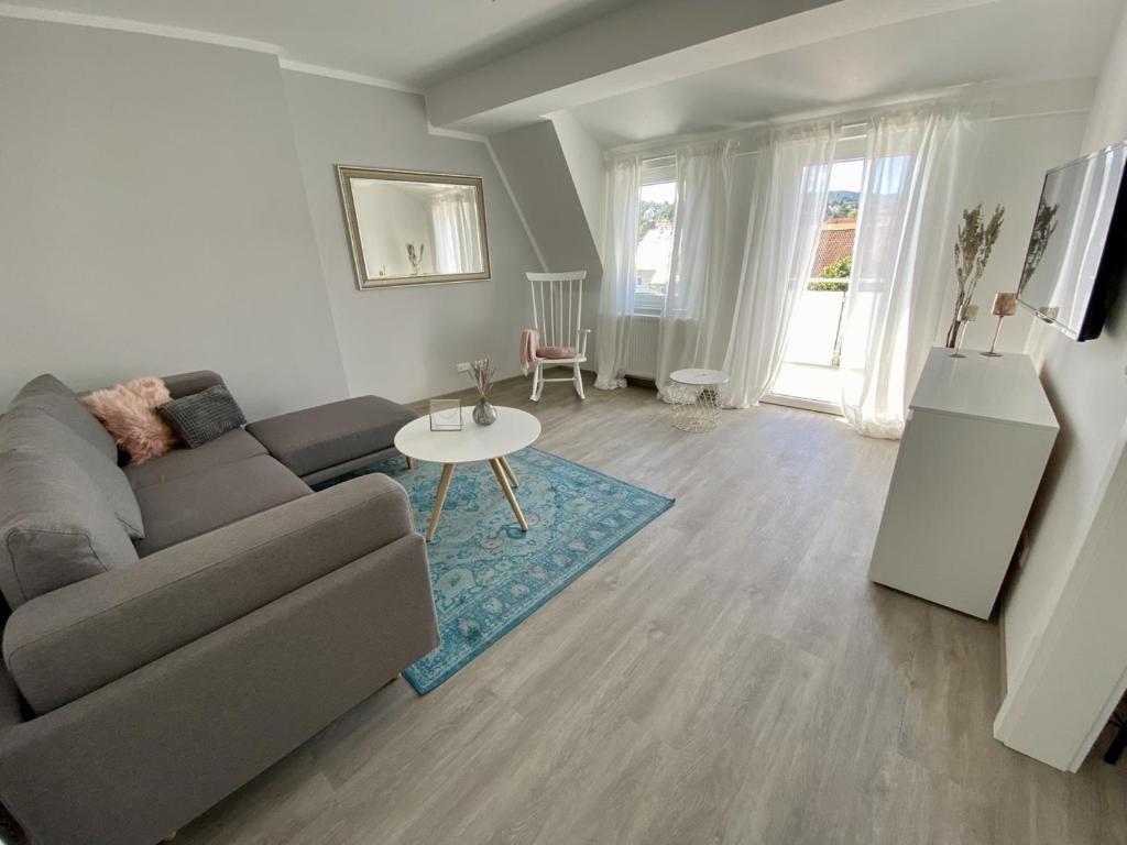 discovAIR - Eisenach Karl14 - Vollausgestattete Apartments mit Netflix in der Fussgängerzone photo 4