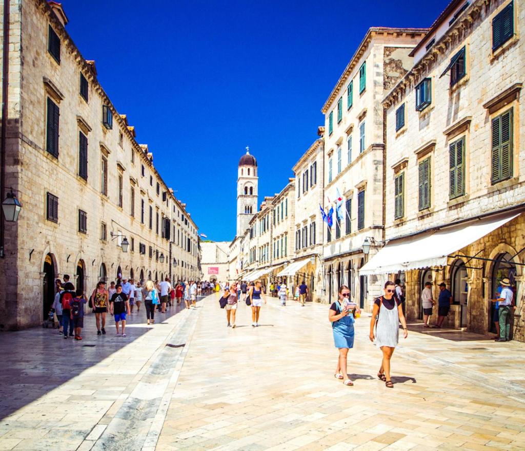 Dubrovnik Story Apartment - Tap to explore photos