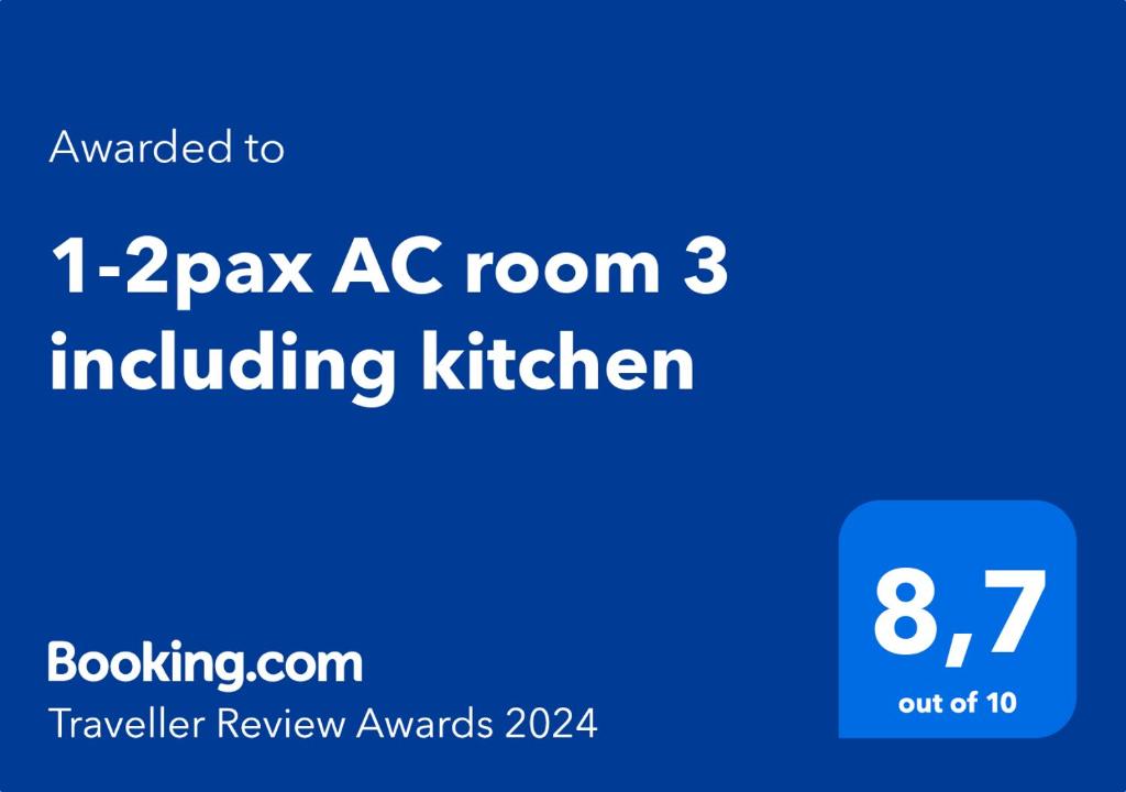 Homestay 1-2pax AC room 3 including private kitchen photo 1