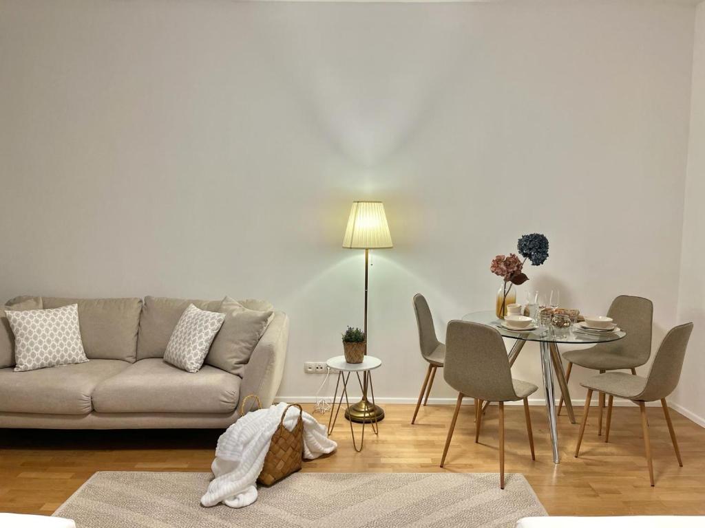 Zentrales Apartment mit Balkon